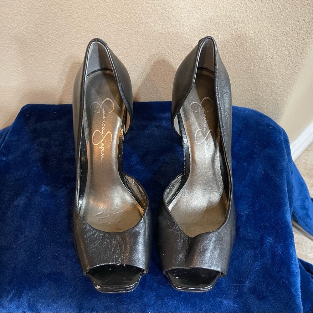 Jessica Simpson Heels - Picture 3 of 6